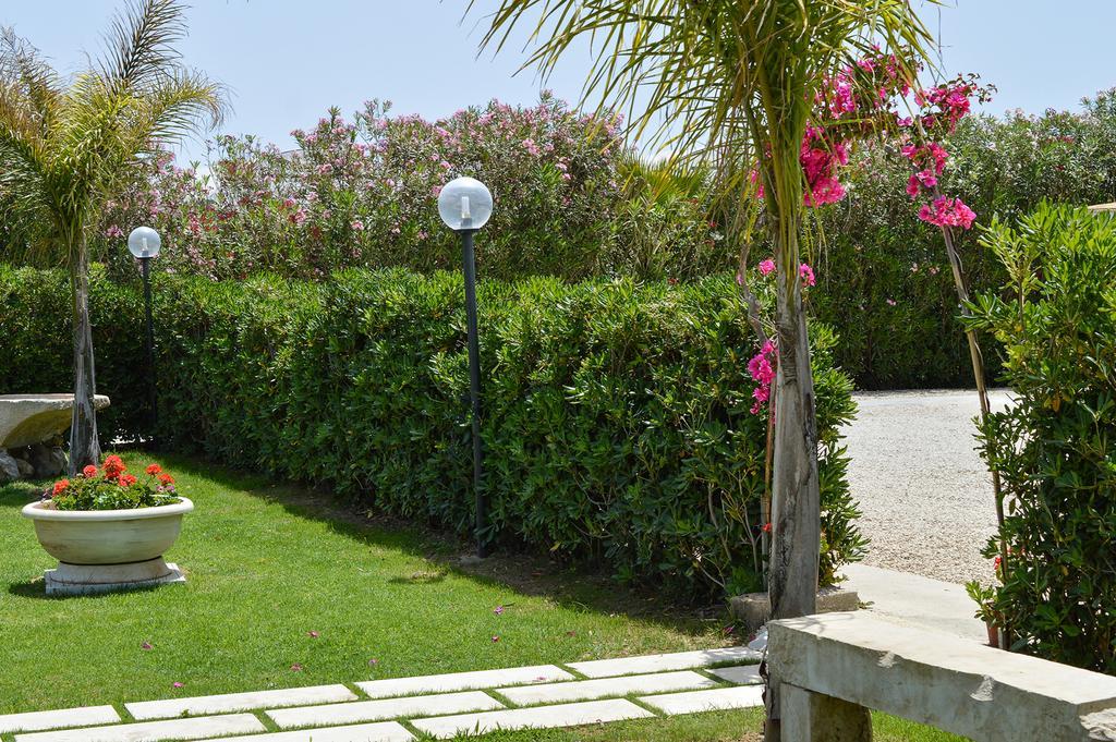 Kamarina Land Bed and Breakfast Santa Croce Camerina Exteriör bild